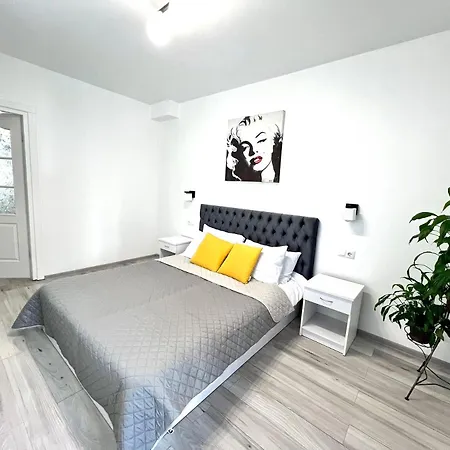 Osapart At A Complex Shevchenka 21 아파트