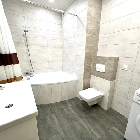 Osapart At A Complex Shevchenka 21 아파트 *