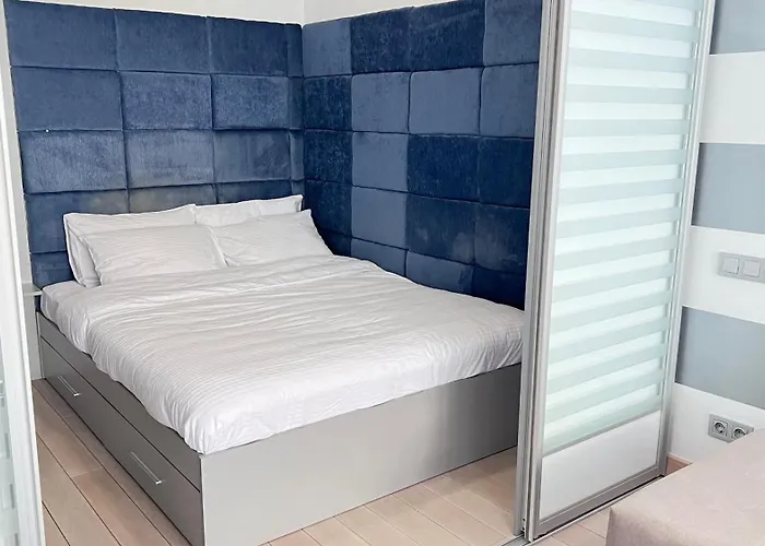 アパート Osapart At A Complex Shevchenka 21 リヴィウ