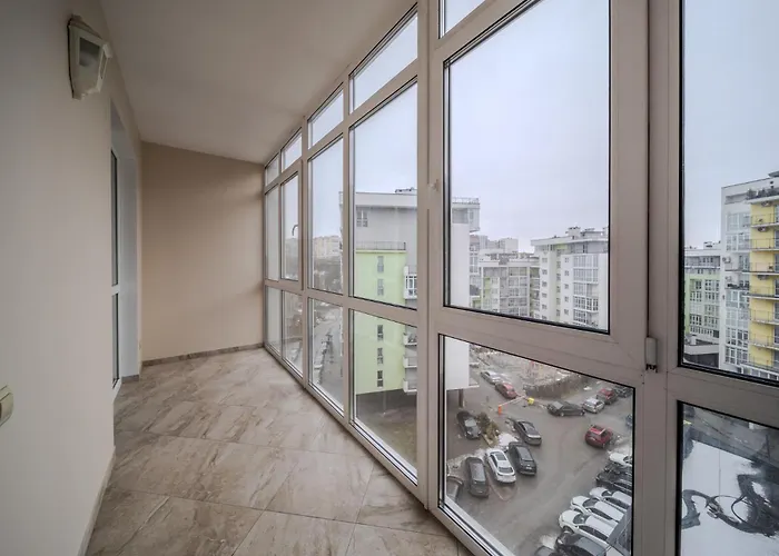 アパート Osapart At A Complex Shevchenka 21 リヴィウ